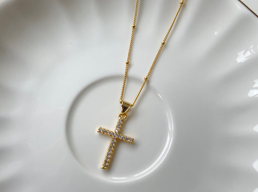 Cross Pendant Necklace