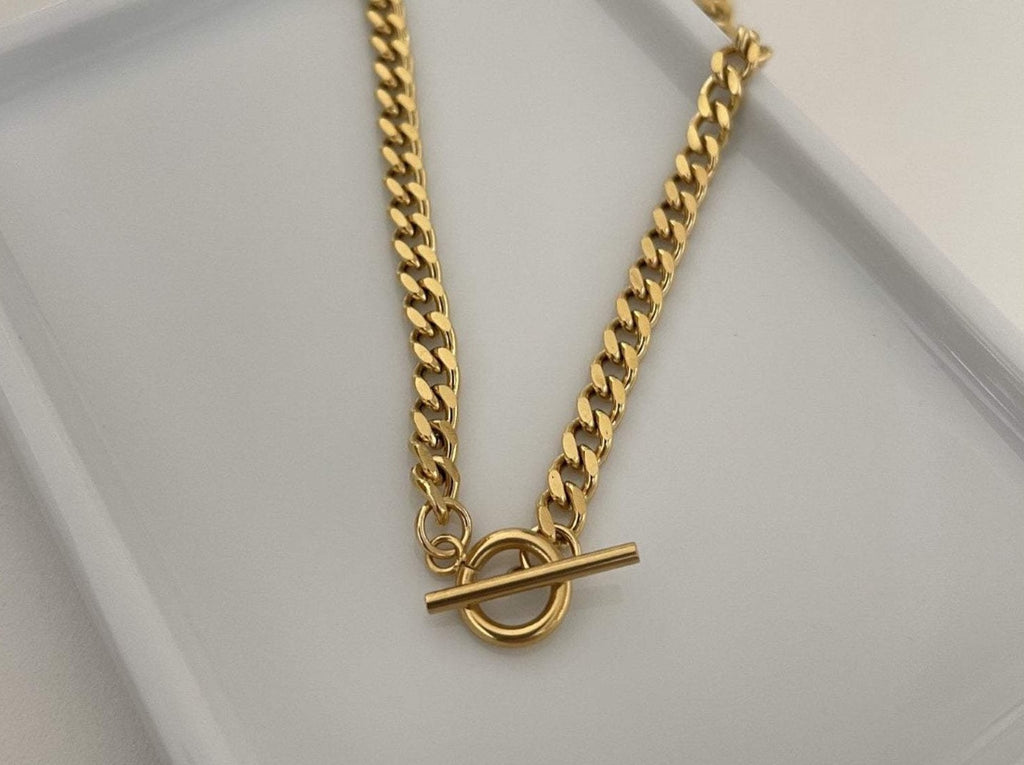 Gold and Black Miyuki stones Toggle Clasp Necklace – hs